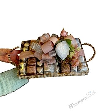 Gold Detaylı Çikolata Tepsisi