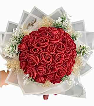 İsimli Yapay 41 Gül Buketi