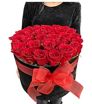 Silindir Kutuda Güller